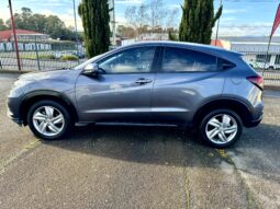 
2020 HONDA HR-V MY21 VTI-S FWD WAGON  4 Cyl 1.8L full									