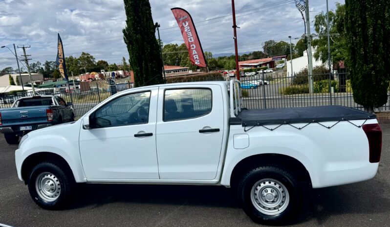 
2017 ISUZU D-MAX MY17 SX HIGH RIDE DUAL CAB RWD UTILITY 4 CYL 3.0 L full									