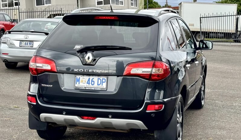 
2015 RENAULT KOLEOS H45 PHASE III MY15 BOSE FWD WAGON 4 CYL 2.5 L full									