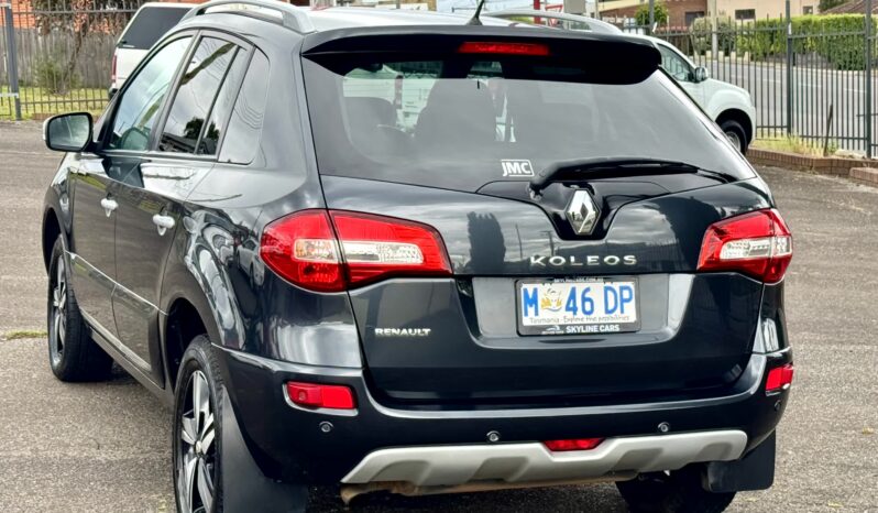 
2015 RENAULT KOLEOS H45 PHASE III MY15 BOSE FWD WAGON 4 CYL 2.5 L full									