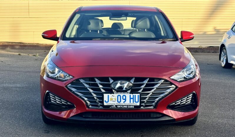 
2020 HYUNDAI I30 PD.V4 MY21 ACTIVE FWD HATCHBACK 4 Cyl 2 L full									