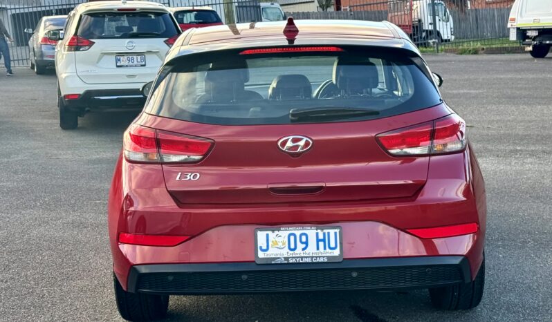 
2020 HYUNDAI I30 PD.V4 MY21 ACTIVE FWD HATCHBACK 4 Cyl 2 L full									
