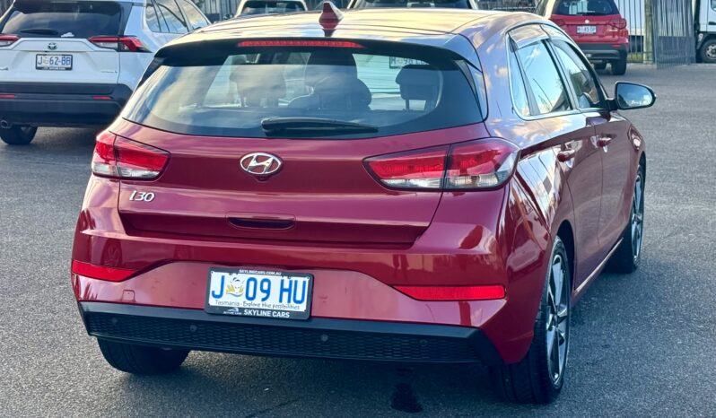 
2020 HYUNDAI I30 PD.V4 MY21 ACTIVE FWD HATCHBACK 4 Cyl 2 L full									