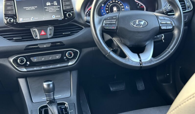 
2020 HYUNDAI I30 PD.V4 MY21 ACTIVE FWD HATCHBACK 4 Cyl 2 L full									