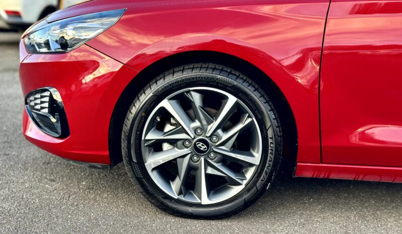 
2020 HYUNDAI I30 PD.V4 MY21 ACTIVE FWD HATCHBACK 4 Cyl 2 L full									