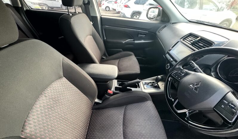 
2017 MITSUBISHI ASX XC MY18 LS FWD WAGON 4 Cyl 2 L full									