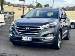 
2017 HYUNDAI TUCSON ACTIVE X (SUNROOF) WAGON FWD 4 Cyl 2 L full									