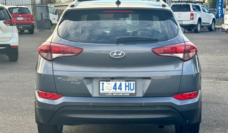 
2017 HYUNDAI TUCSON ACTIVE X (SUNROOF) WAGON FWD 4 Cyl 2 L full									