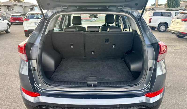 
2017 HYUNDAI TUCSON ACTIVE X (SUNROOF) WAGON FWD 4 Cyl 2 L full									