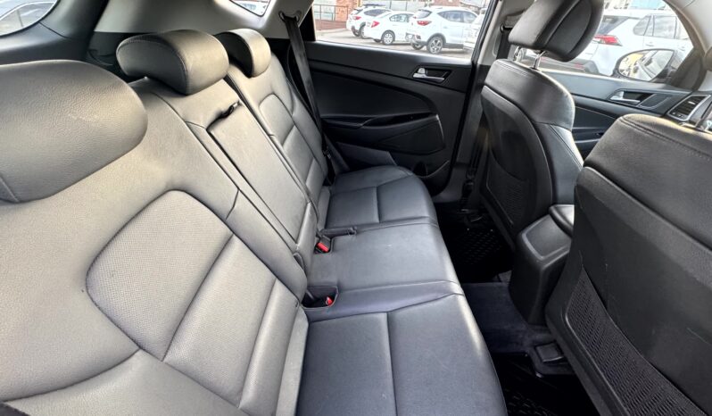 
2017 HYUNDAI TUCSON ACTIVE X (SUNROOF) WAGON FWD 4 Cyl 2 L full									