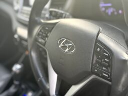 
2017 HYUNDAI TUCSON ACTIVE X (SUNROOF) WAGON FWD 4 Cyl 2 L full									