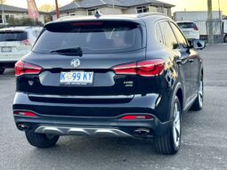 
2021 MG HS SAS23 MY21 ESSENCE X 4WD WAGON 4Cyl 2L full									