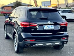 
2021 MG HS SAS23 MY21 ESSENCE X 4WD WAGON 4Cyl 2L full									