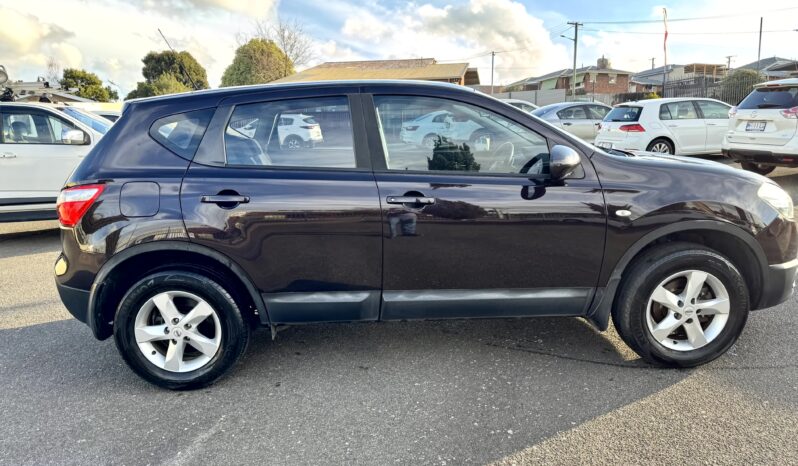 
2013 NISSAN DUALIS J10W SERIES 3 MY12 ST FWD HATCHBACK 4 Cyl 2 L full									