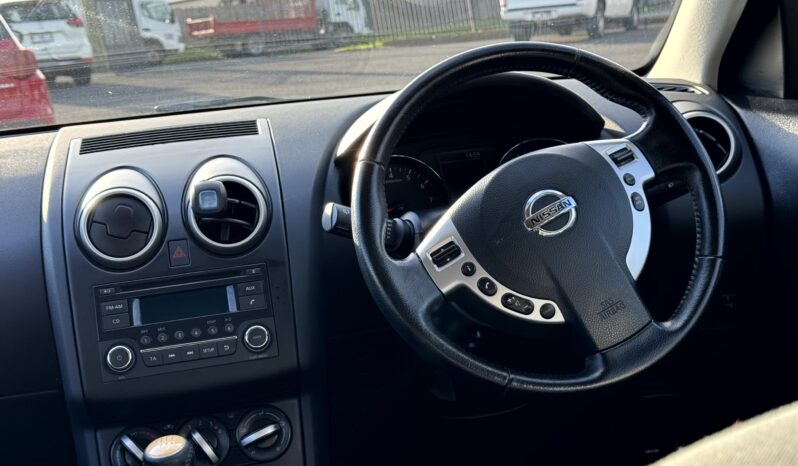 
2013 NISSAN DUALIS J10W SERIES 3 MY12 ST FWD HATCHBACK 4 Cyl 2 L full									