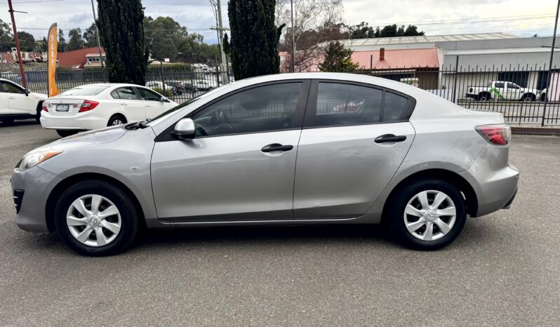
2010 MAZDA3 NEO BL FWD 4D SEDAN 4 Cyl 2 L full									