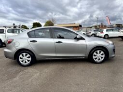 
2010 MAZDA3 NEO BL FWD 4D SEDAN 4 Cyl 2 L full									