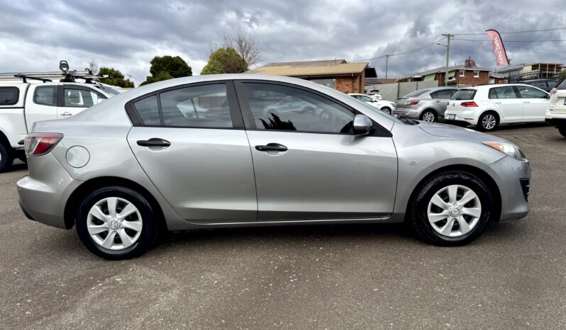 
2010 MAZDA3 NEO BL FWD 4D SEDAN 4 Cyl 2 L full									