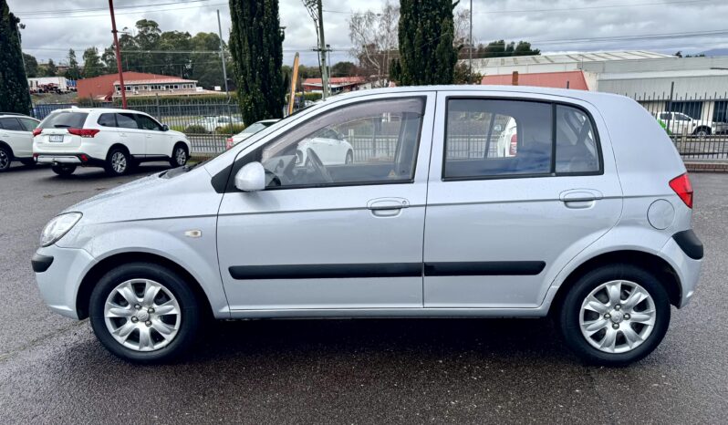 
2010 HYUNDAI GETZ SX TB MY09 FWD HATCHBACK 4Cyl 1.6L full									