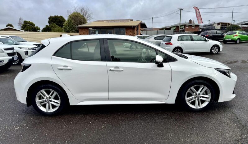 
2019 TOYOTA COROLLA ASCENT SPORT MZEA12R FWD HATCHBACK 4Cyl 2L full									