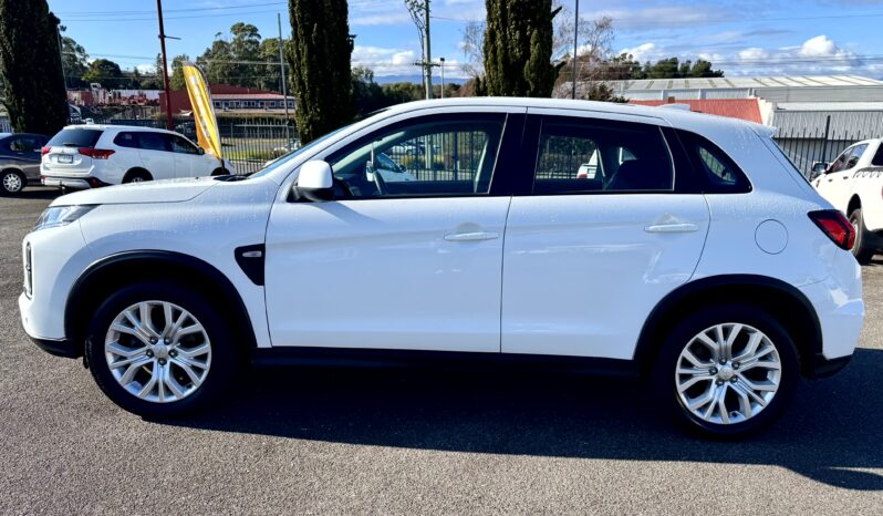
2021 MITSUBISHI ASX ES (2WD) XD MY21 WAGON 4Cyl 2L full									