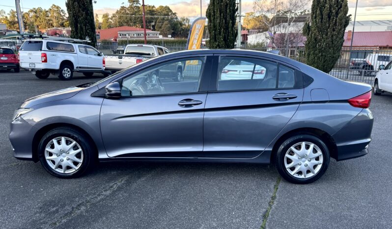 
2018 Honda CITY VTi MY19 Sedan 4Cyl 1.5 L full									