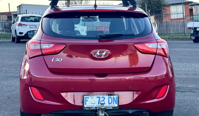 
2016 Hyundai i30 ACTIVE GD4 SERIES 2 Hatchback 4Cyl 1.8 L full									