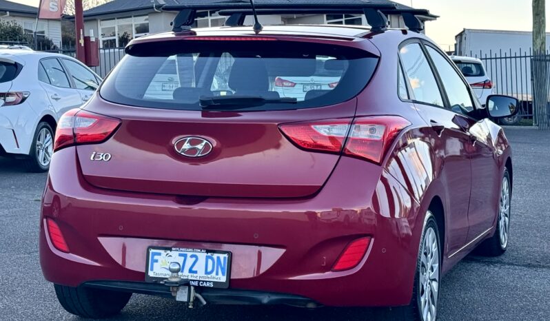 
2016 Hyundai i30 ACTIVE GD4 SERIES 2 Hatchback 4Cyl 1.8 L full									