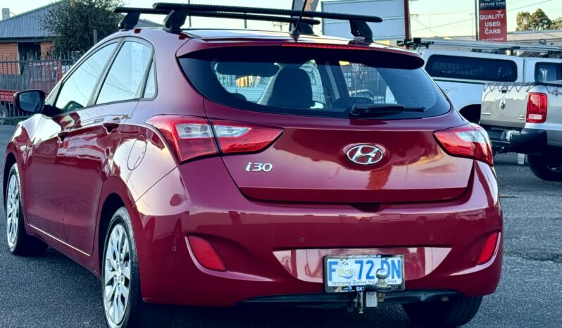 
2016 Hyundai i30 ACTIVE GD4 SERIES 2 Hatchback 4Cyl 1.8 L full									