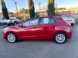 
2016 Hyundai i30 ACTIVE GD4 SERIES 2 Hatchback 4Cyl 1.8 L full									