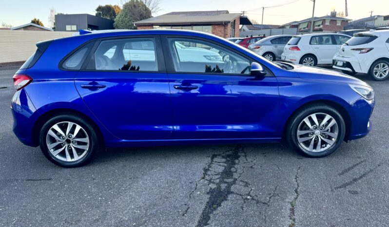 
2019 Hyundai i30 ACTIVE PD2 MY19 Hatchback 4Cyl 2 L full									