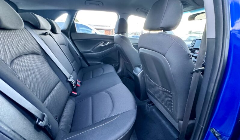 
2019 Hyundai i30 ACTIVE PD2 MY19 Hatchback 4Cyl 2 L full									
