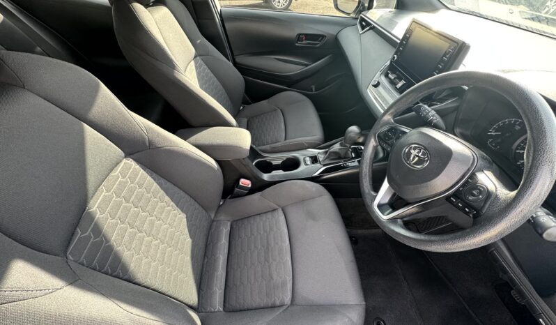 
2020 Toyota COROLLA ASCENT SPORT HYBRID ZWE211R Hatchback 4Cyl 1.8 L full									
