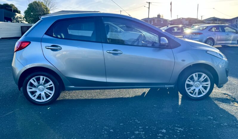 
2012 MAZDA2 NEO Hatchback 4Cyl 1.5 L full									