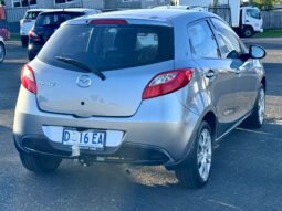 
2012 MAZDA2 NEO Hatchback 4Cyl 1.5 L full									
