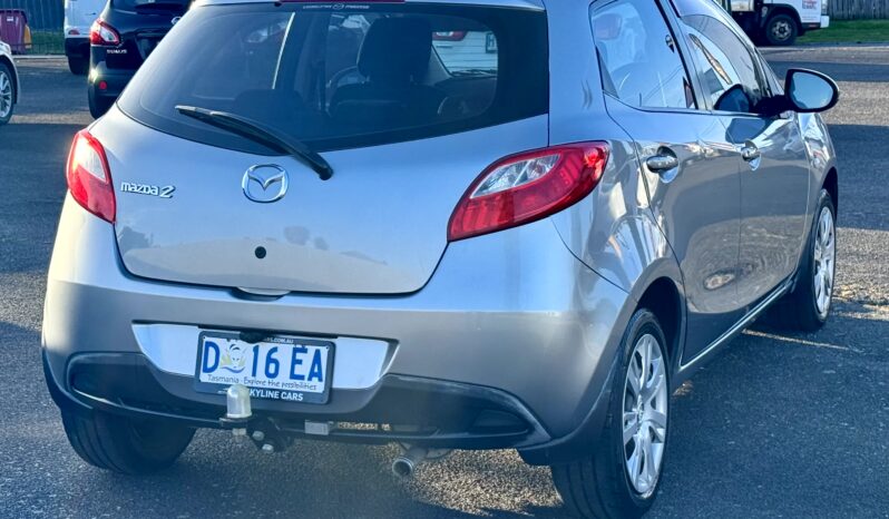 
2012 MAZDA2 NEO Hatchback 4Cyl 1.5 L full									