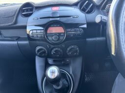 
2012 MAZDA2 NEO Hatchback 4Cyl 1.5 L full									