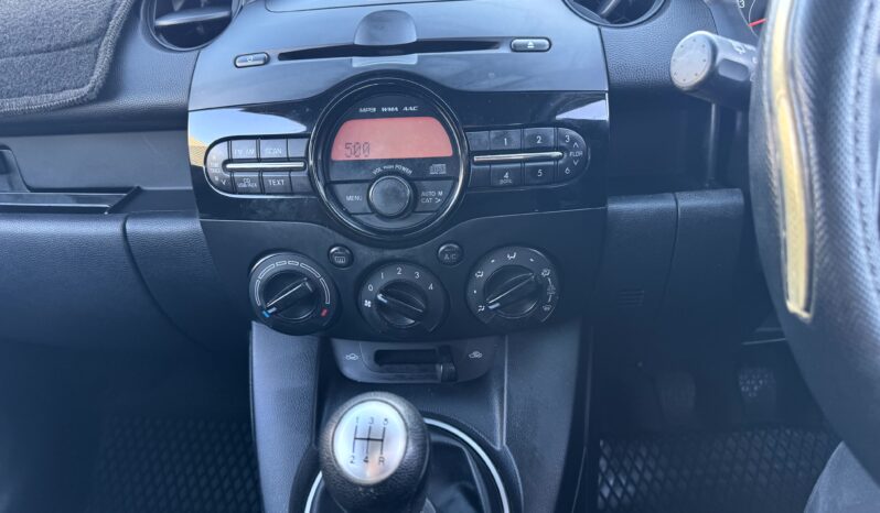 
2012 MAZDA2 NEO Hatchback 4Cyl 1.5 L full									