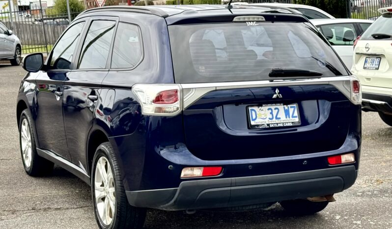 
2013 Mitsubishi OUTLANDER ES (4×4) ZJ MY14 4Cyl 2.4L full									