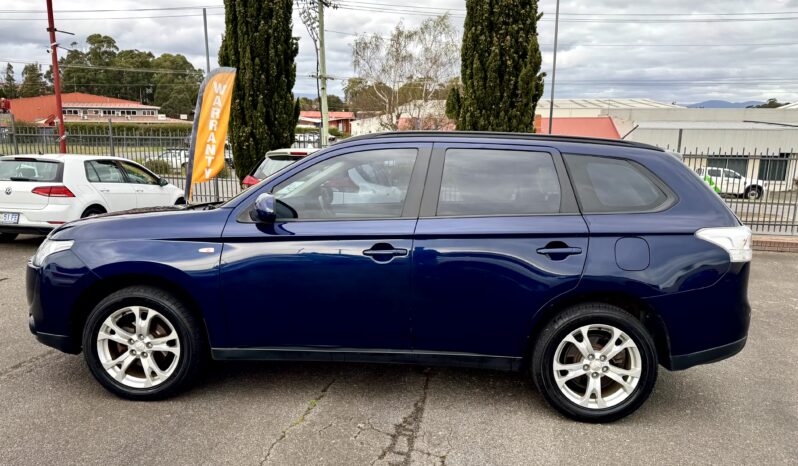 
2013 Mitsubishi OUTLANDER ES (4×4) ZJ MY14 4Cyl 2.4L full									