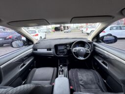
2013 Mitsubishi OUTLANDER ES (4×4) ZJ MY14 4Cyl 2.4L full									