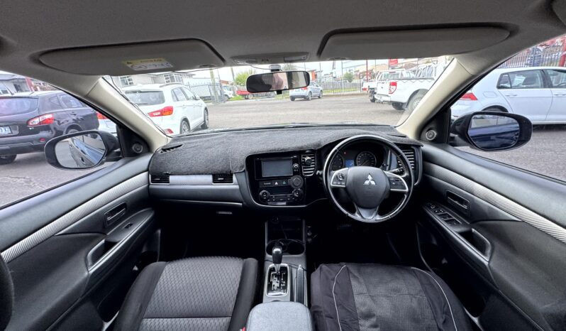 
2013 Mitsubishi OUTLANDER ES (4×4) ZJ MY14 4Cyl 2.4L full									