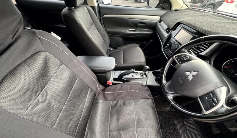 
2013 Mitsubishi OUTLANDER ES (4×4) ZJ MY14 4Cyl 2.4L full									