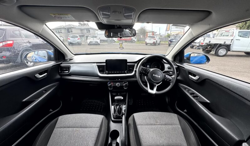 
2022 Kia STONIC S YB MY22 Wagon 4Cyl 1.4L full									