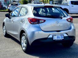 
2019 MAZDA2 NEO Hatchback 4Cyl 1.5L full									