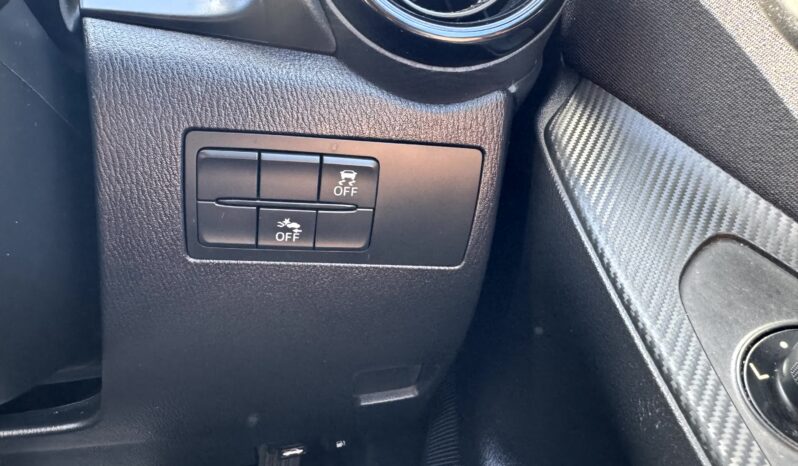 
2019 MAZDA2 NEO Hatchback 4Cyl 1.5L full									