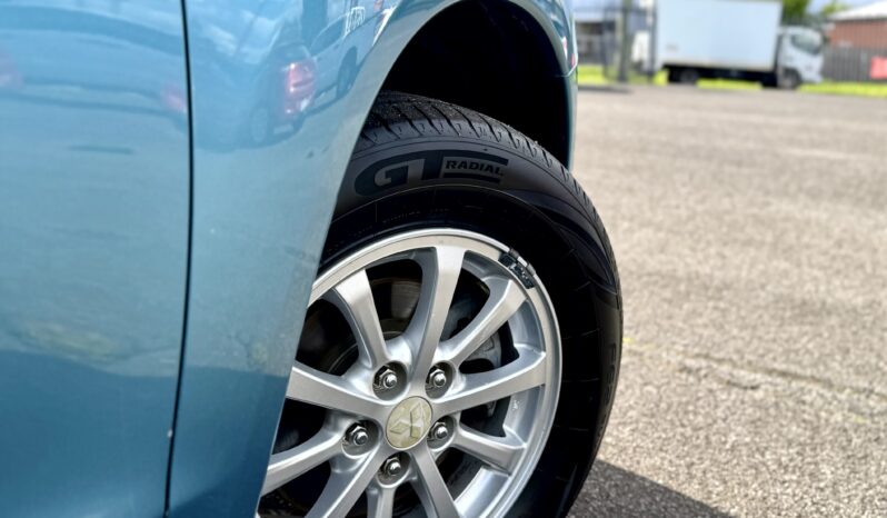 
2010 Mitsubishi ASX (2WD) XA Wagon 4Cyl 2L full									