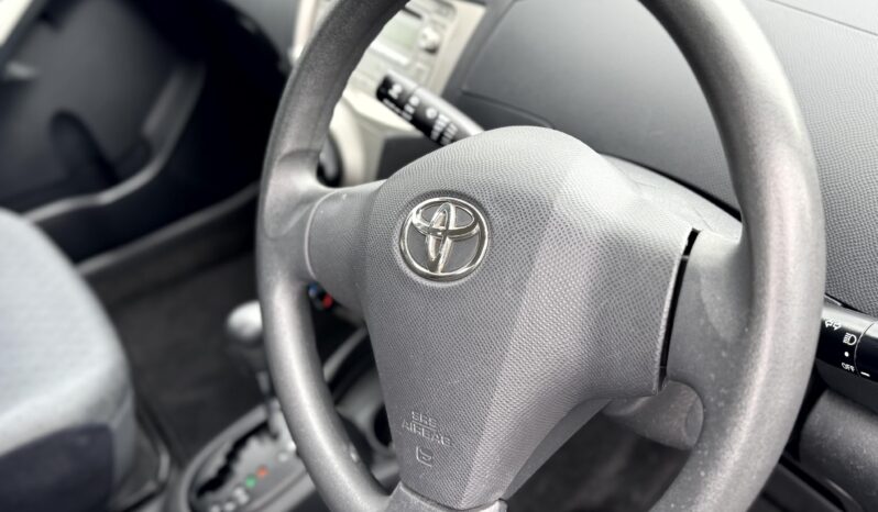 
2010 Toyota YARIS YR NCP90R 10 UPGRADE Hatchback 4Cyl 1.3L full									