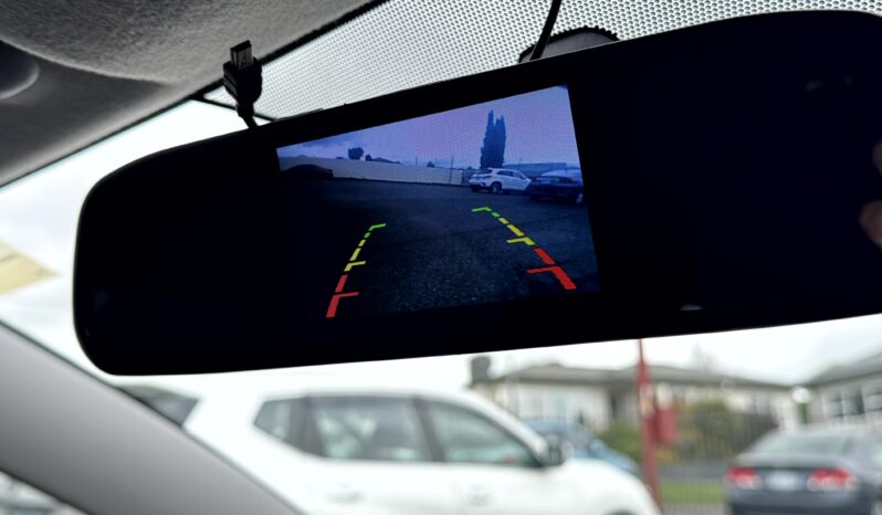 
2010 Toyota YARIS YR NCP90R 10 UPGRADE Hatchback 4Cyl 1.3L full									