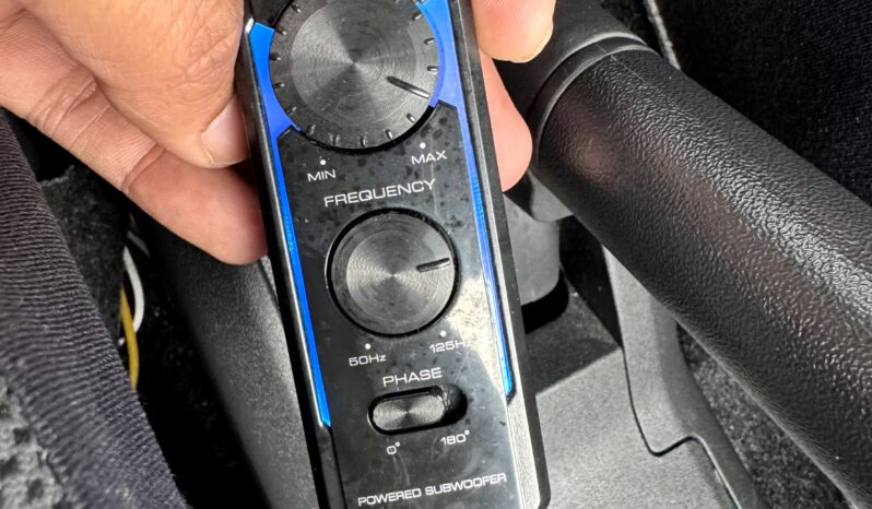 
2010 Toyota YARIS YR NCP90R 10 UPGRADE Hatchback 4Cyl 1.3L full									